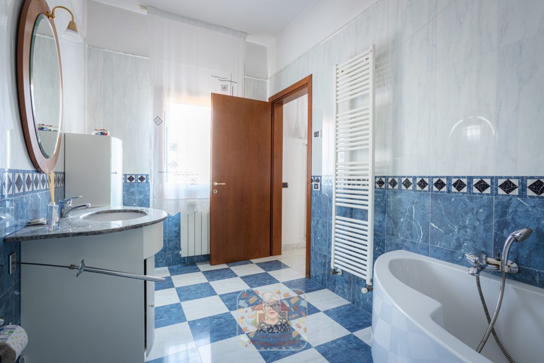Bagno primo piano – Casa Vacanze Nonna Edera – Sottomarina di Chioggia